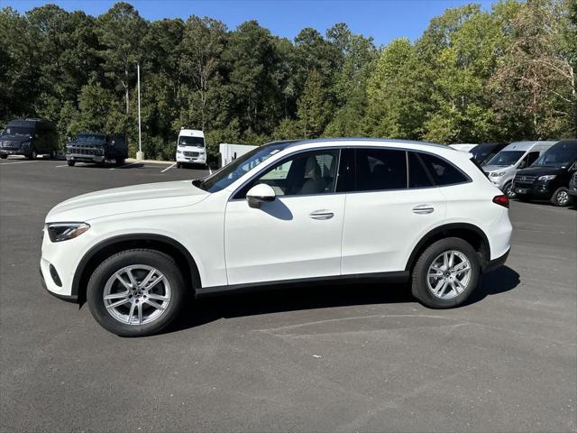 new 2025 Mercedes-Benz GLC 300 car, priced at $54,250