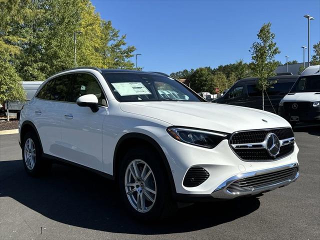 new 2025 Mercedes-Benz GLC 300 car, priced at $54,250