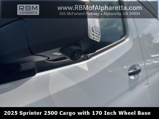 new 2025 Mercedes-Benz Sprinter 2500 car