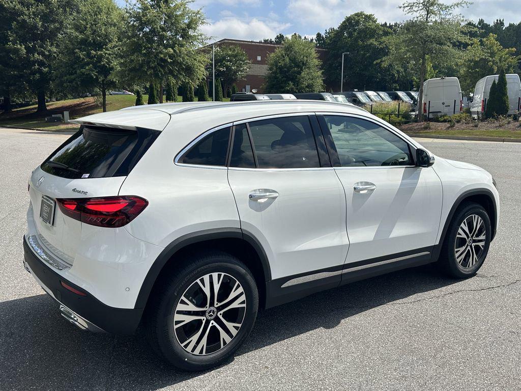 new 2025 Mercedes-Benz GLA 250 car, priced at $48,795