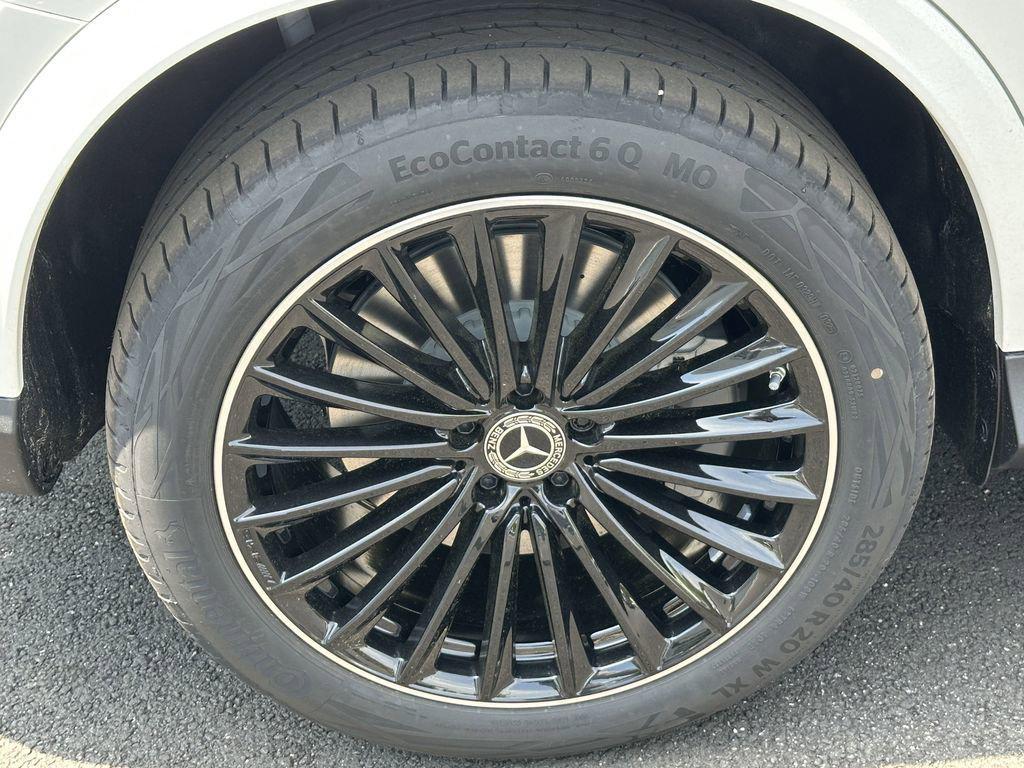 new 2025 Mercedes-Benz GLC 350e car, priced at $69,875