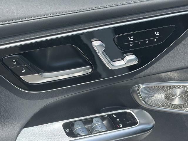 new 2025 Mercedes-Benz GLC 350e car, priced at $69,875