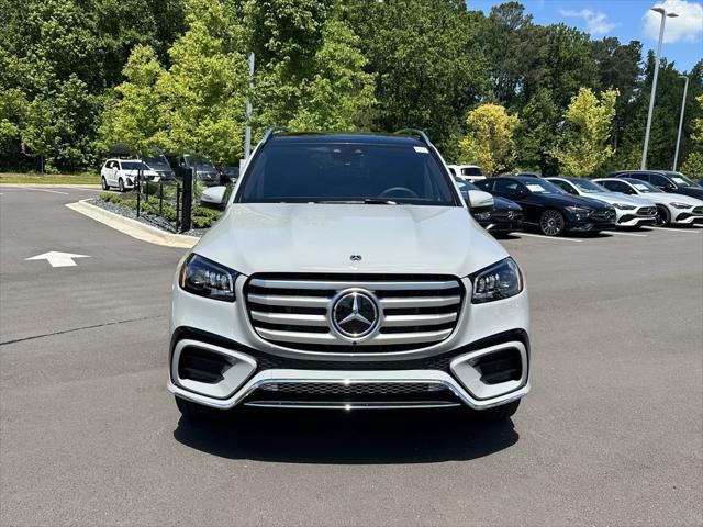 new 2025 Mercedes-Benz GLS 450 car, priced at $101,275