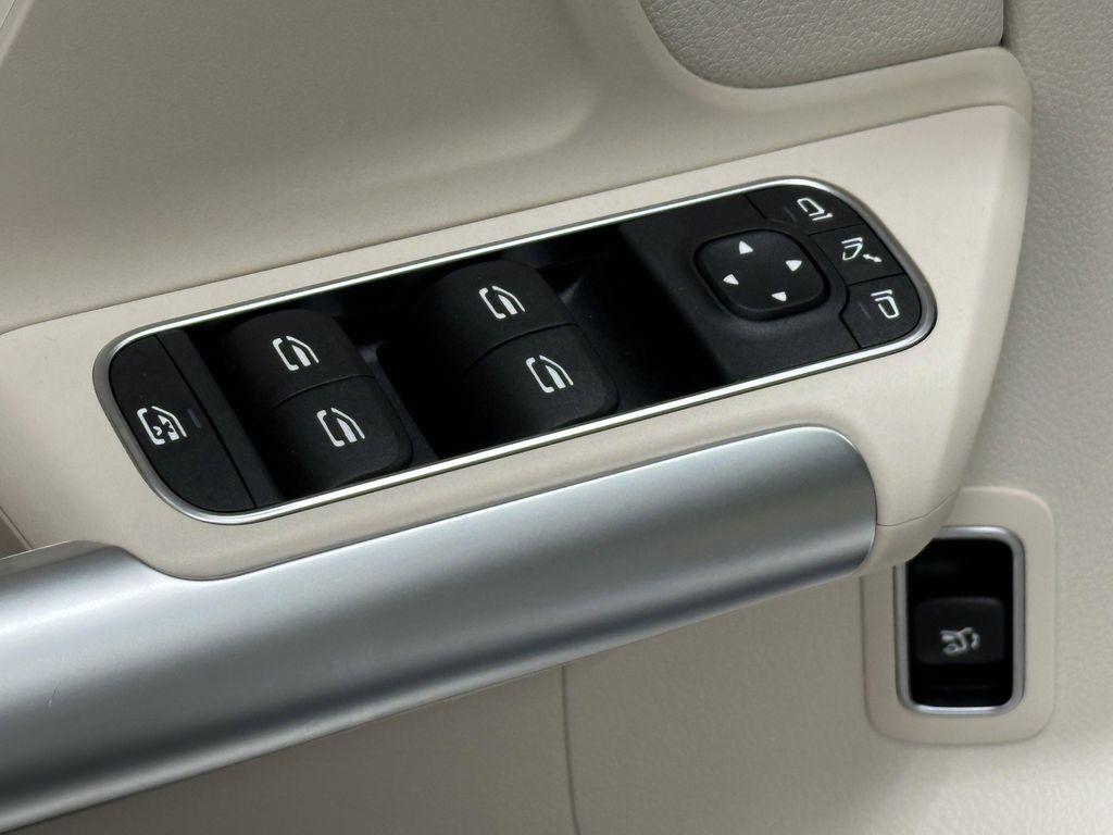 used 2025 Mercedes-Benz GLA 250 car, priced at $39,410