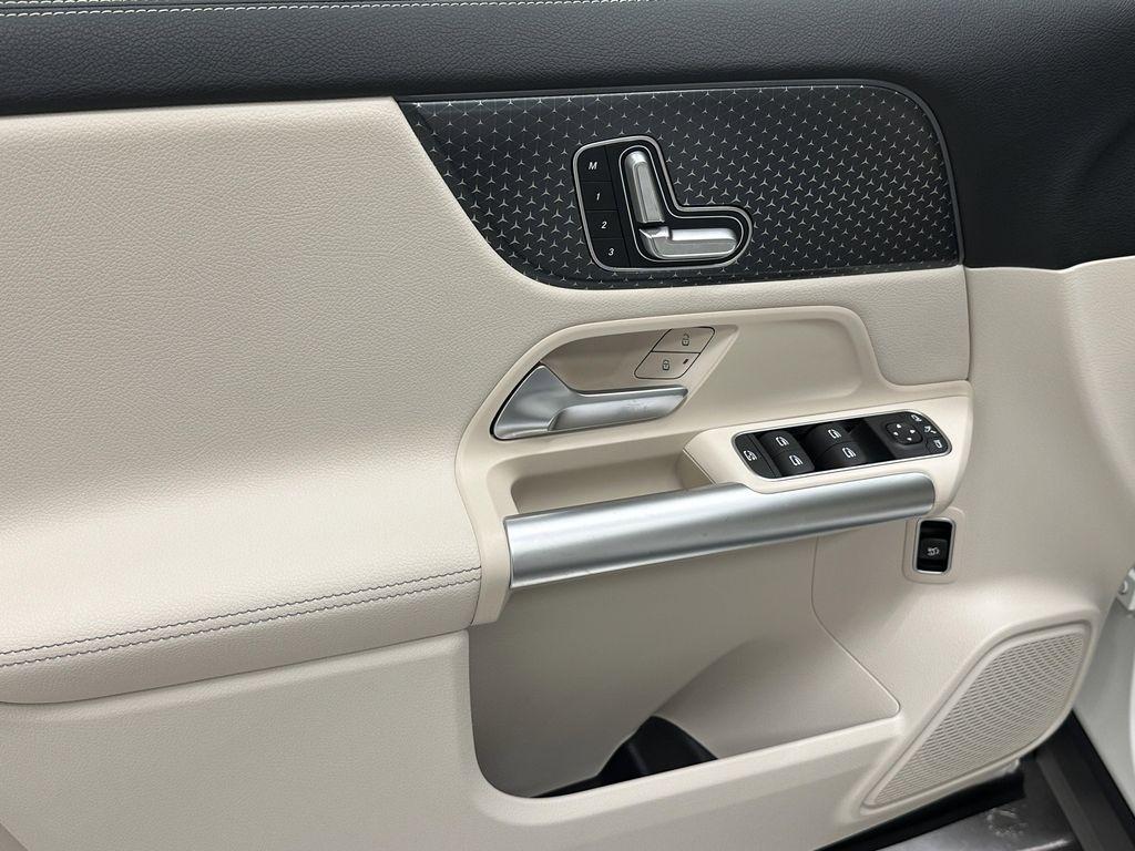 used 2025 Mercedes-Benz GLA 250 car, priced at $39,410