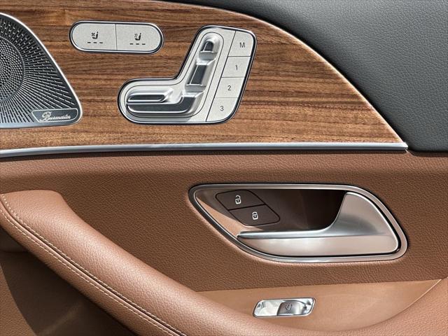 new 2025 Mercedes-Benz GLE 450 car, priced at $86,375
