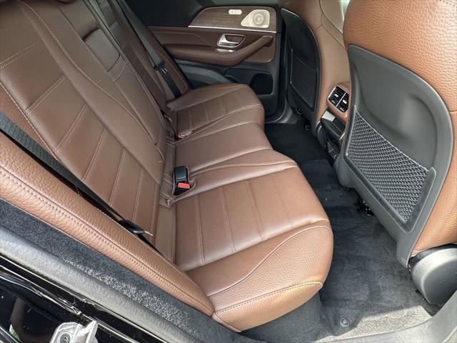 new 2025 Mercedes-Benz GLE 450 car, priced at $86,375