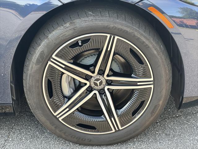 used 2023 Mercedes-Benz EQS 580 car, priced at $71,999
