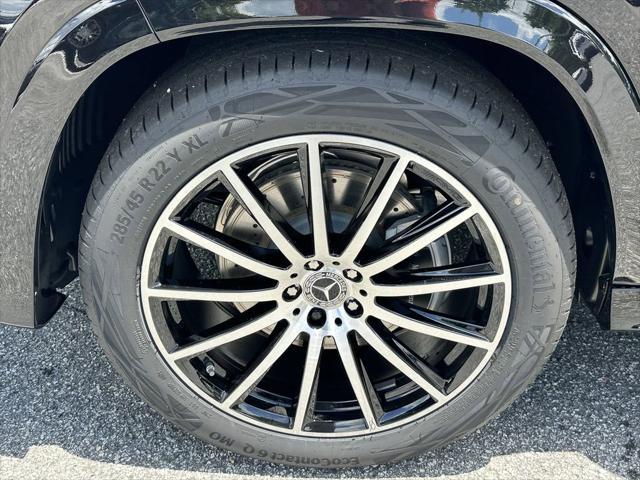 new 2025 Mercedes-Benz GLS 450 car, priced at $98,325