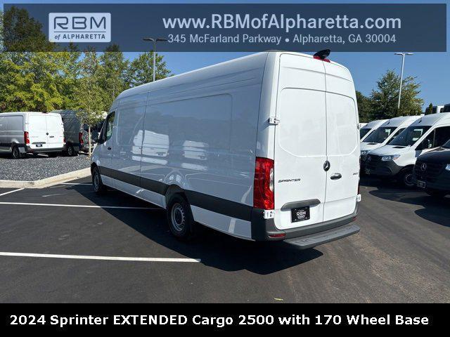 new 2024 Mercedes-Benz Sprinter 2500 car