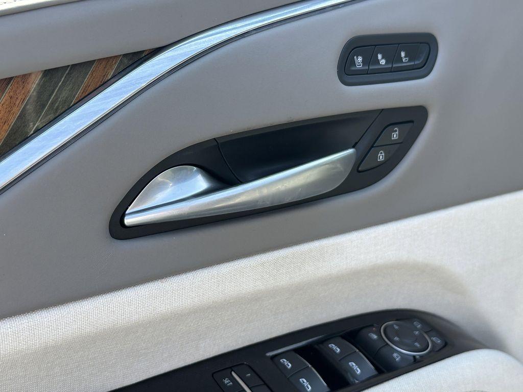 used 2021 Cadillac Escalade ESV car, priced at $67,999