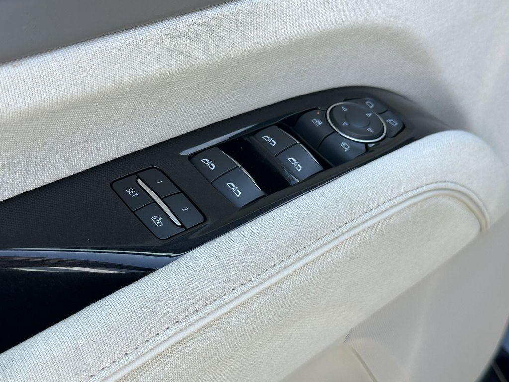 used 2021 Cadillac Escalade ESV car, priced at $67,999