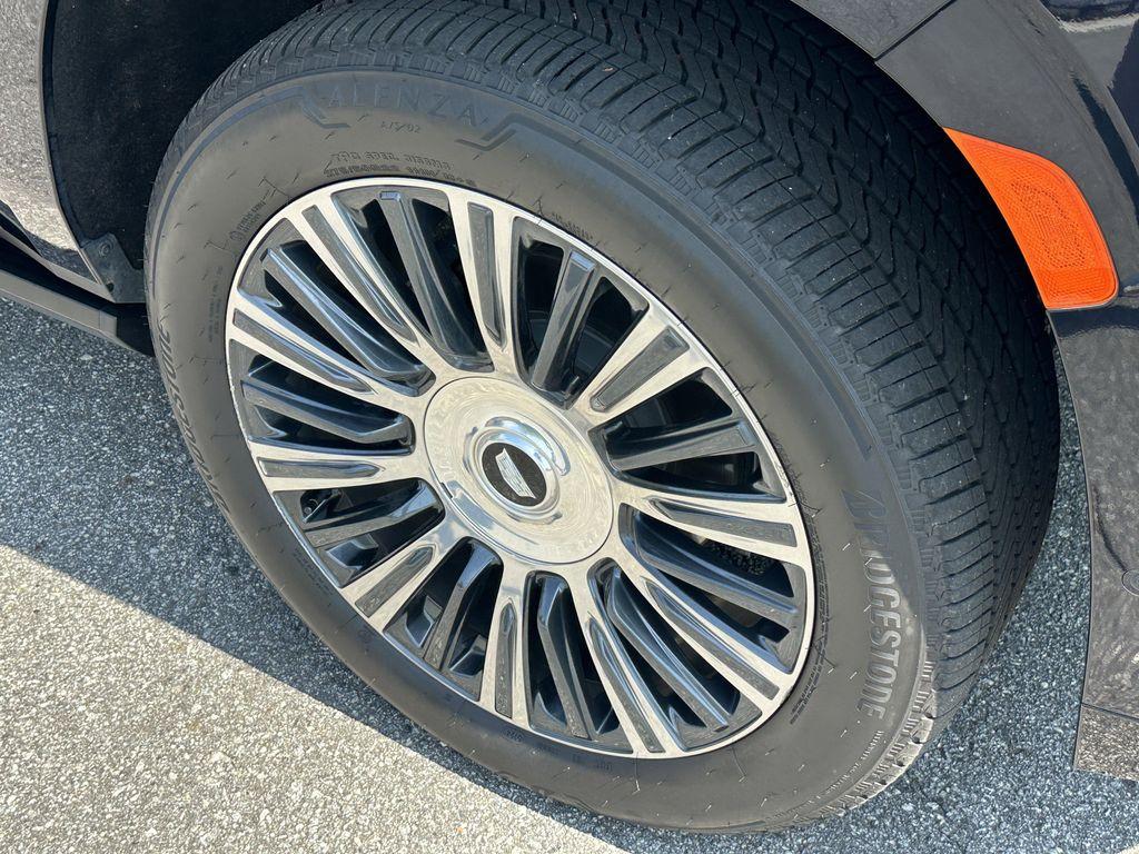 used 2021 Cadillac Escalade ESV car, priced at $67,999
