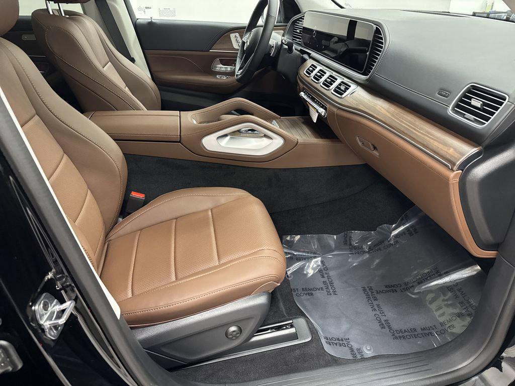 new 2026 Mercedes-Benz GLE 450 car, priced at $81,085