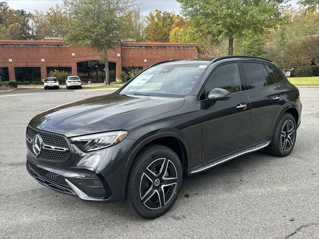 new 2025 Mercedes-Benz GLC 300 car, priced at $63,885