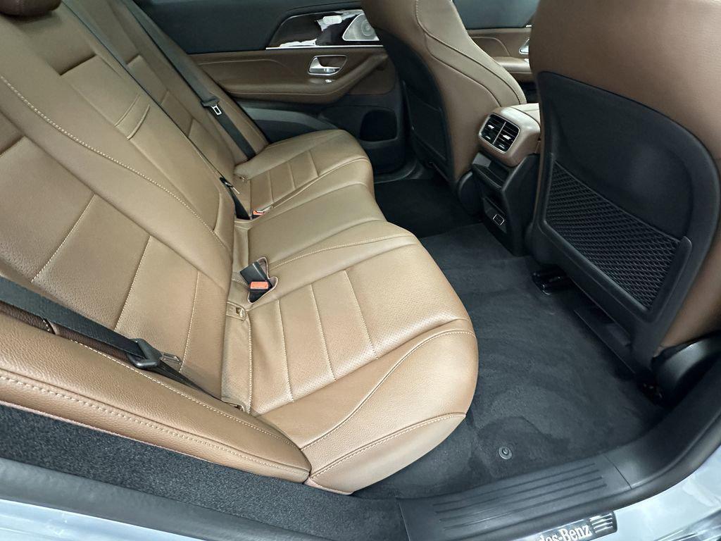 new 2026 Mercedes-Benz GLE 450 car, priced at $81,525