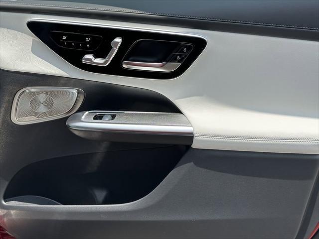 new 2025 Mercedes-Benz GLC 300 car, priced at $64,065