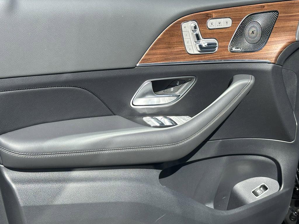 new 2026 Mercedes-Benz GLE 450 car, priced at $82,785