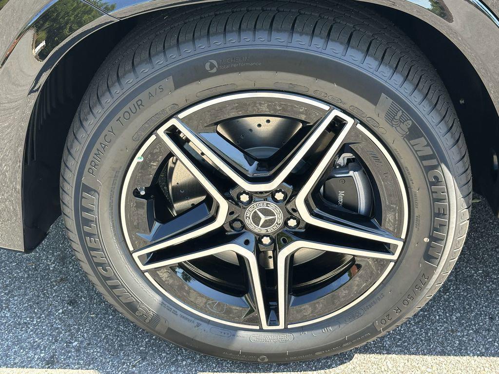 new 2026 Mercedes-Benz GLE 450 car, priced at $82,785
