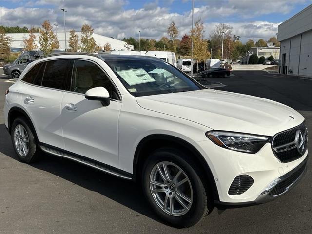 new 2025 Mercedes-Benz GLC 300 car, priced at $58,815