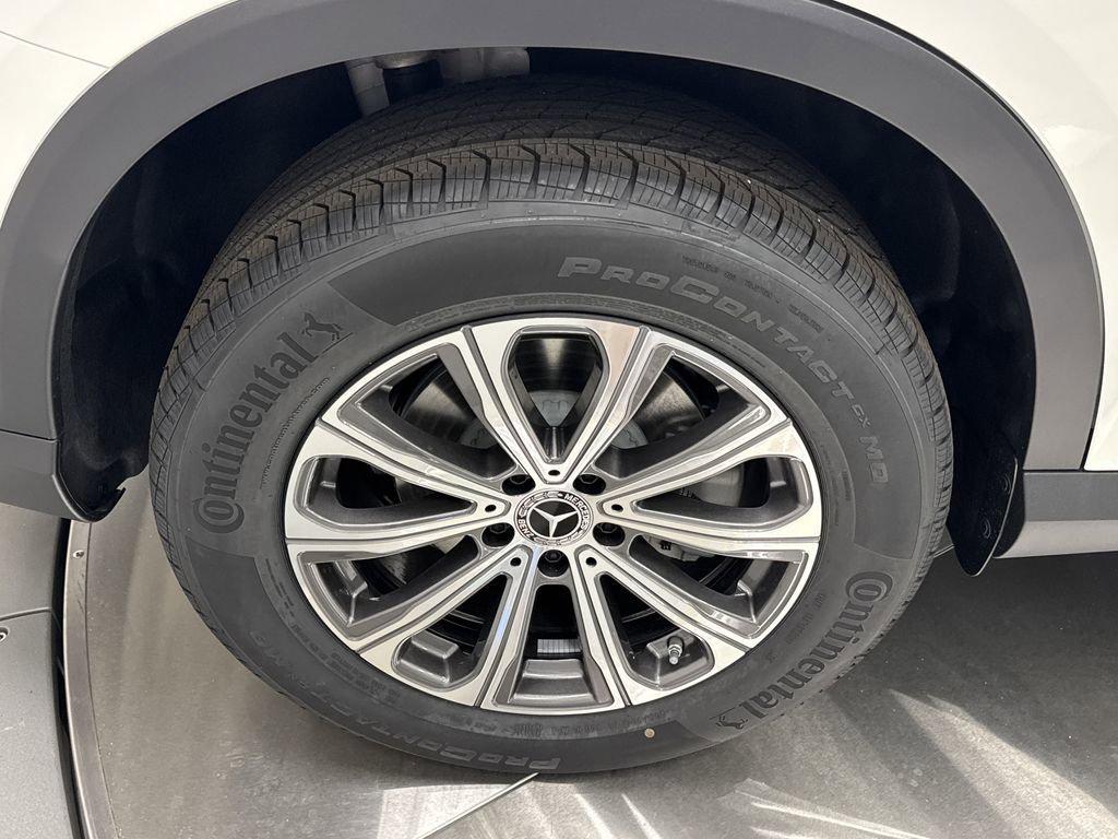 new 2026 Mercedes-Benz GLC 300 car, priced at $54,585