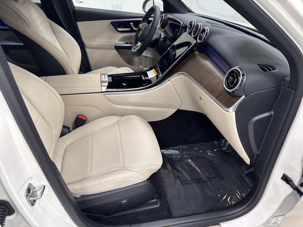 new 2026 Mercedes-Benz GLC 300 car, priced at $54,585