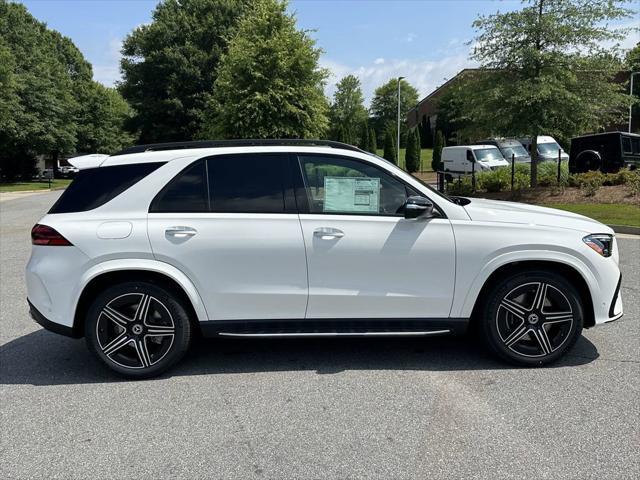 new 2025 Mercedes-Benz GLE 450 car, priced at $87,000