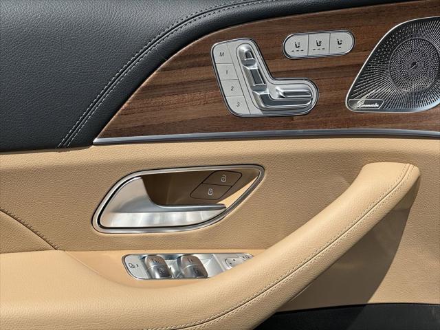new 2025 Mercedes-Benz GLE 450 car, priced at $87,000