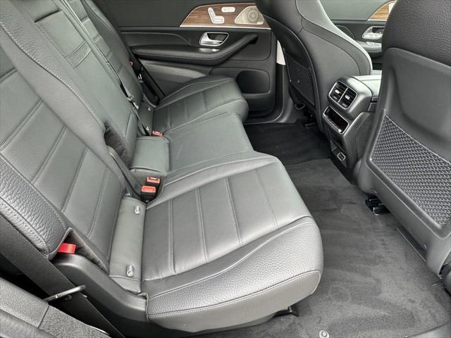new 2025 Mercedes-Benz GLS 450 car, priced at $102,945