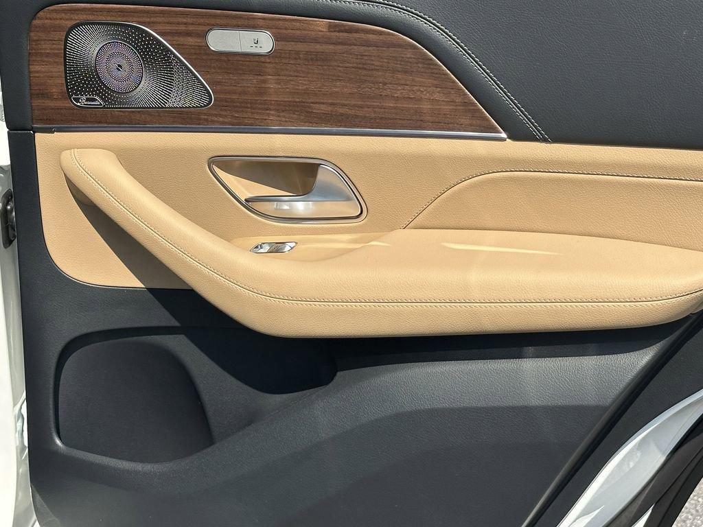 new 2025 Mercedes-Benz GLE 350 car, priced at $78,125