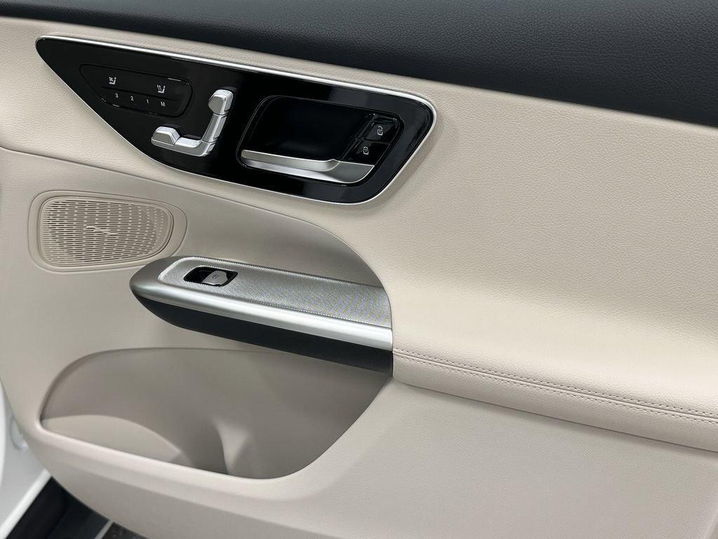 new 2026 Mercedes-Benz GLC 300 car, priced at $53,085