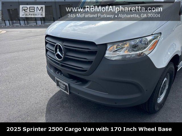 new 2025 Mercedes-Benz Sprinter 2500 car