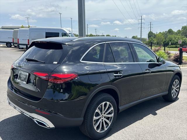 new 2025 Mercedes-Benz GLC 300 car, priced at $56,015