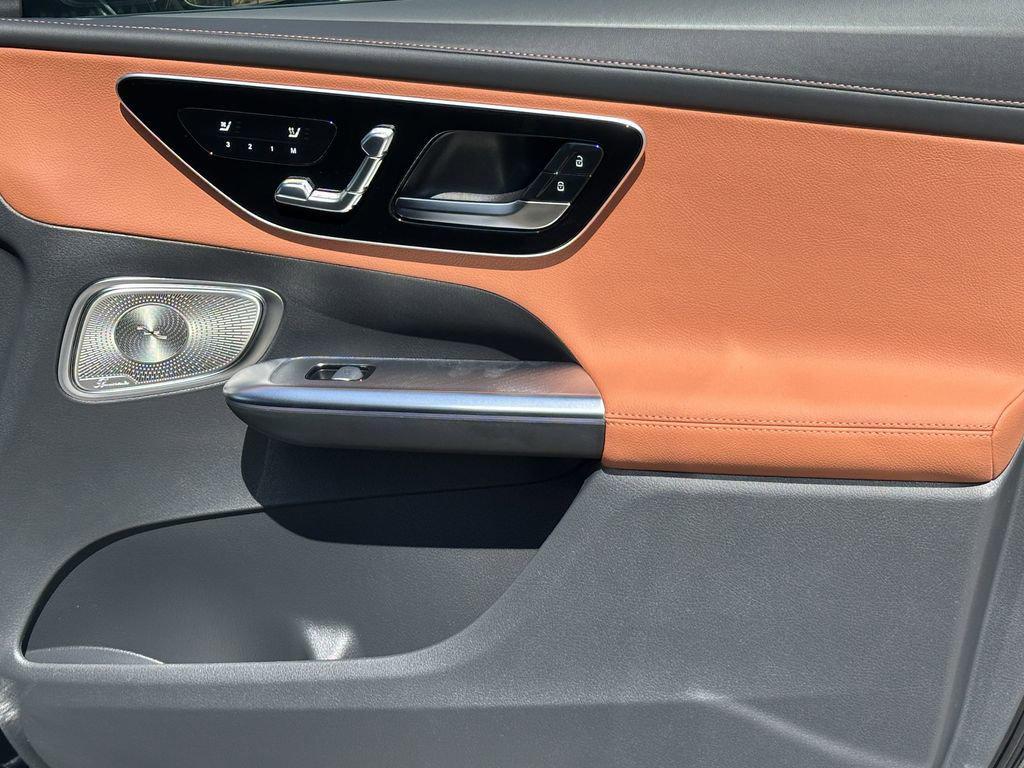 new 2025 Mercedes-Benz GLC 350e car, priced at $70,215