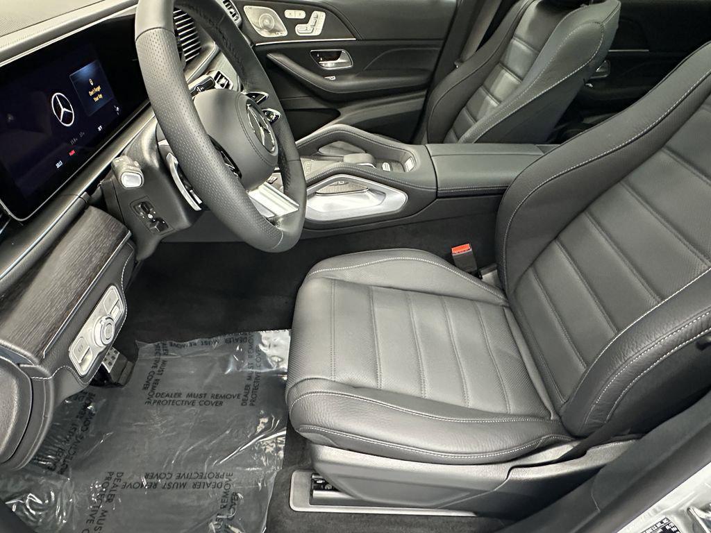 new 2026 Mercedes-Benz GLS 580 car, priced at $125,625