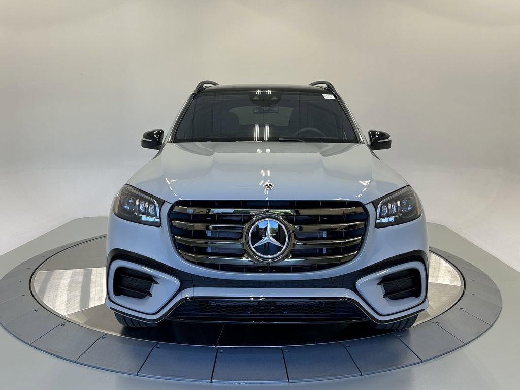 new 2026 Mercedes-Benz GLS 580 car, priced at $125,625