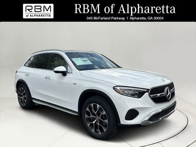new 2025 Mercedes-Benz GLC 350e car, priced at $66,590