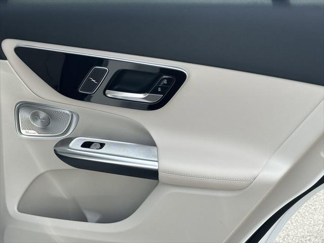 new 2025 Mercedes-Benz GLC 350e car, priced at $66,590