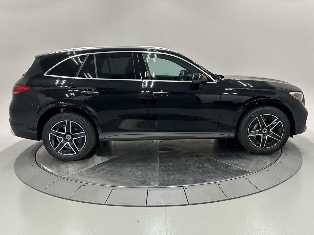 new 2026 Mercedes-Benz GLC 300 car, priced at $58,220