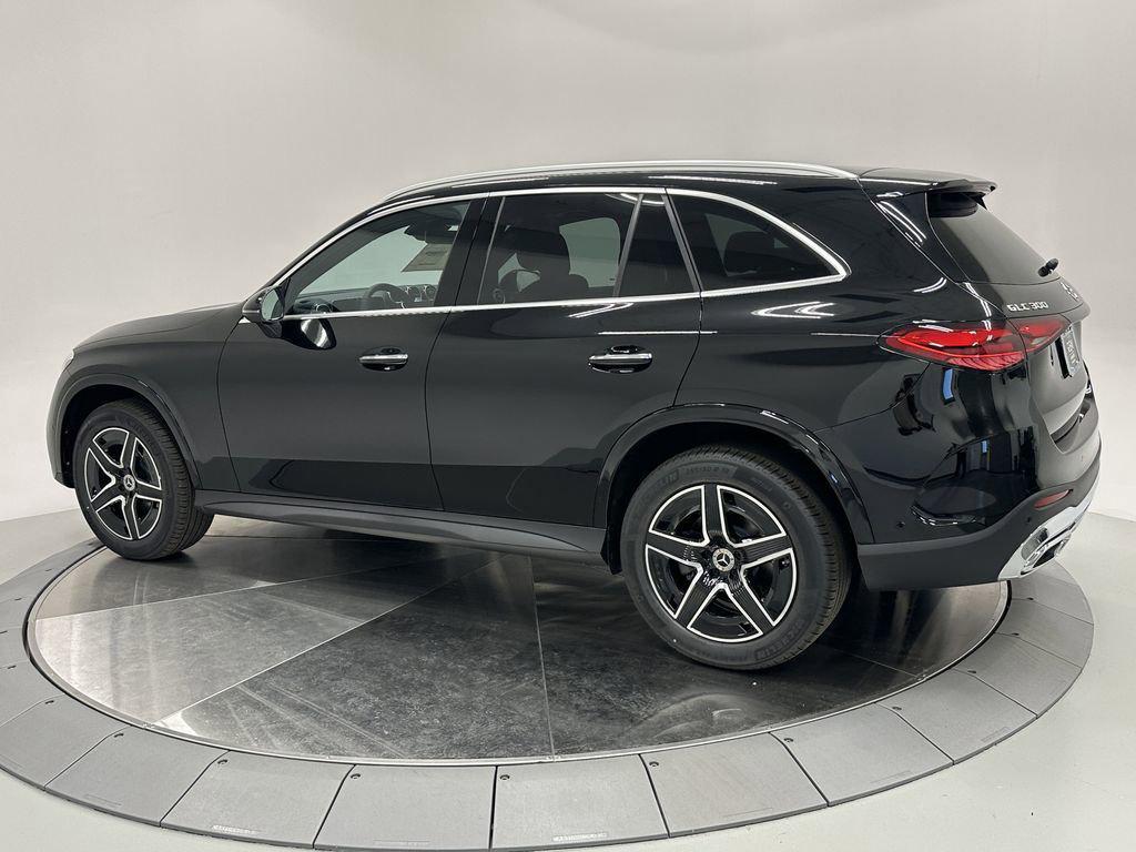new 2026 Mercedes-Benz GLC 300 car, priced at $58,220