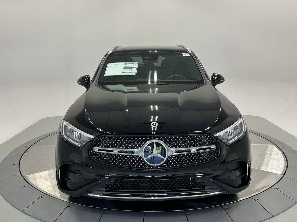 new 2026 Mercedes-Benz GLC 300 car, priced at $58,220
