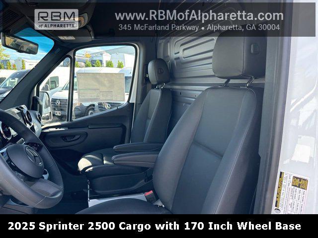 new 2025 Mercedes-Benz Sprinter 2500 car