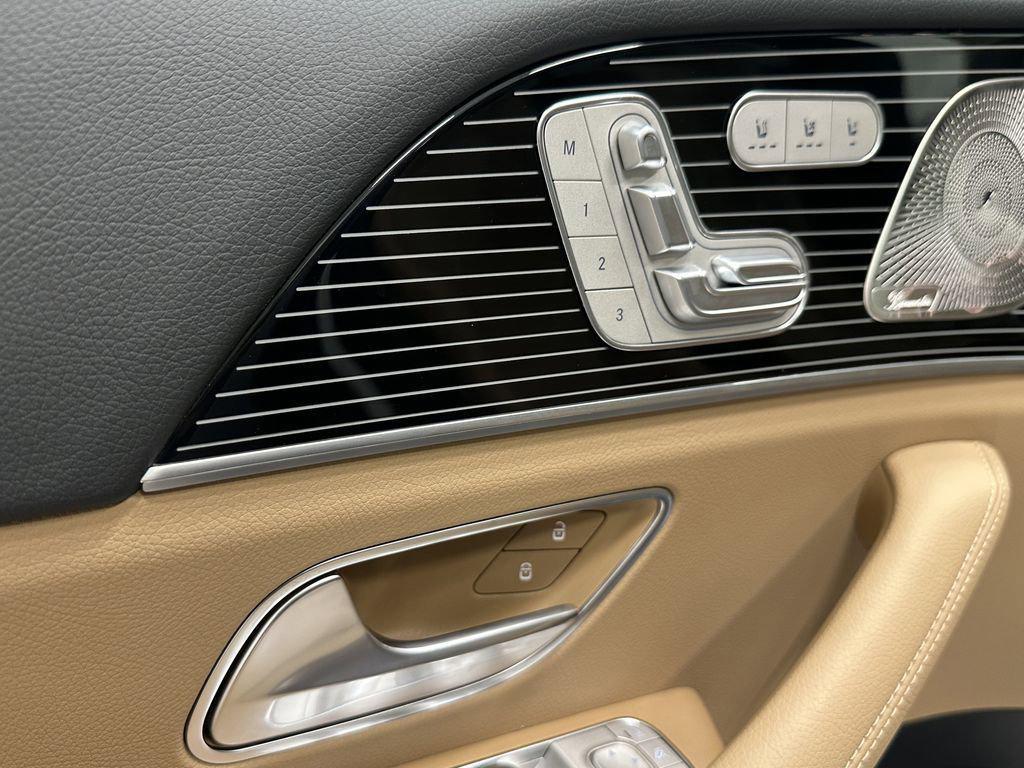 new 2026 Mercedes-Benz GLE 450 car, priced at $83,805