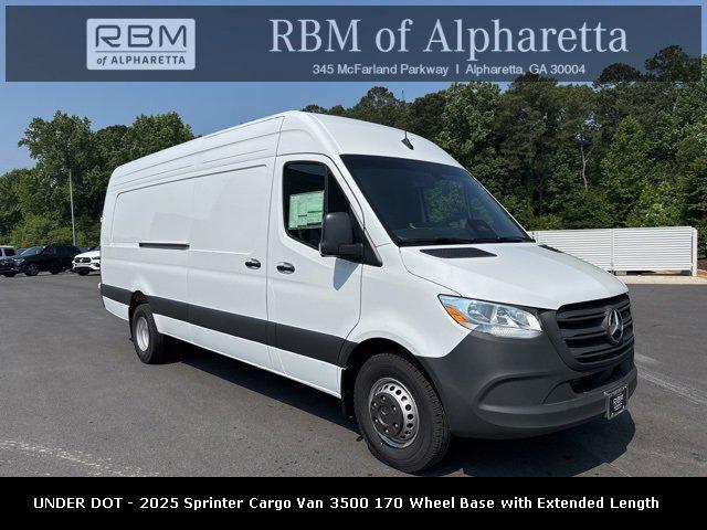 new 2025 Mercedes-Benz Sprinter 3500 car