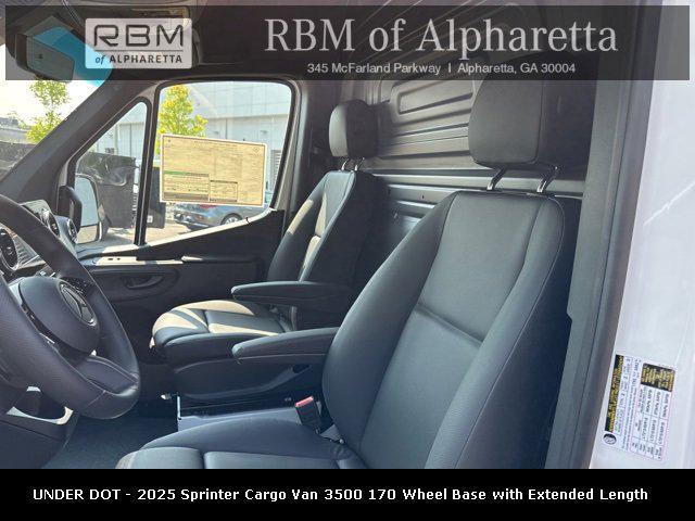 new 2025 Mercedes-Benz Sprinter 3500 car