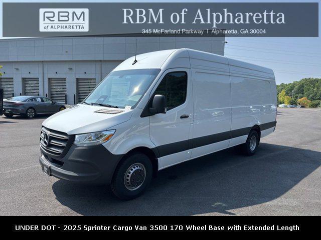 new 2025 Mercedes-Benz Sprinter 3500 car