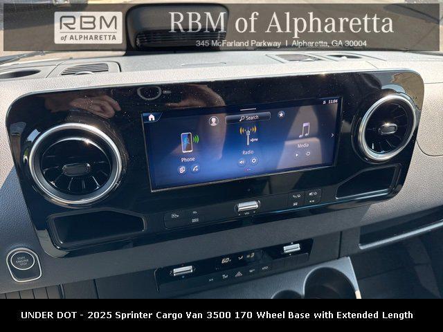 new 2025 Mercedes-Benz Sprinter 3500 car