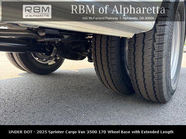 new 2025 Mercedes-Benz Sprinter 3500 car