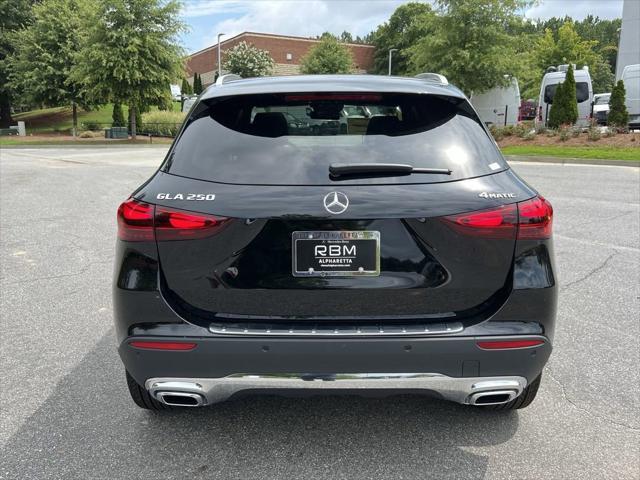 new 2025 Mercedes-Benz GLA 250 car, priced at $52,325