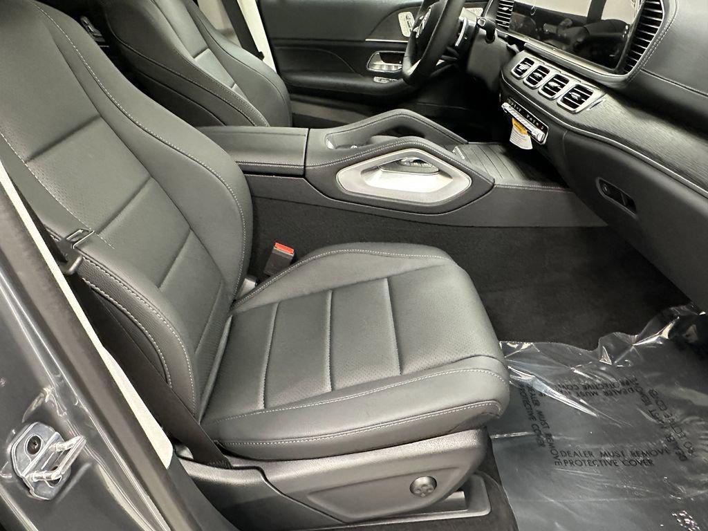 new 2026 Mercedes-Benz GLS 450 car, priced at $96,865